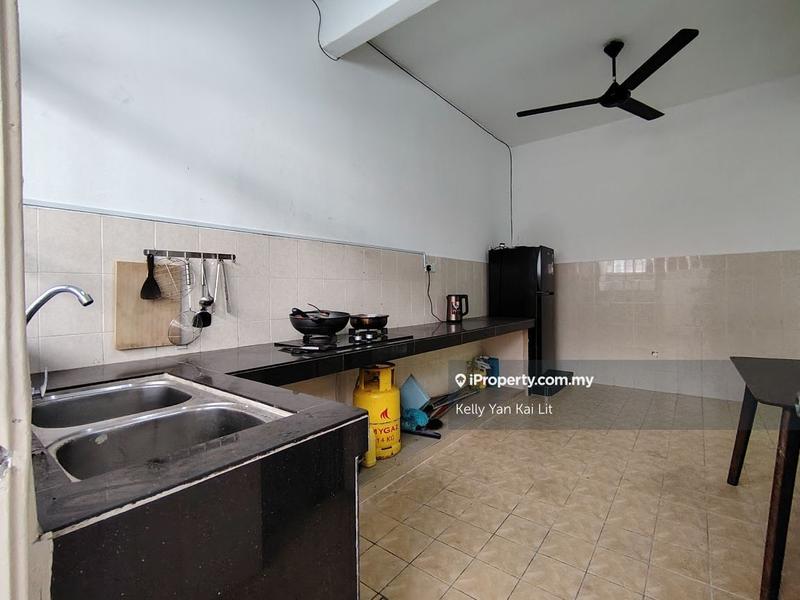 Rumah Teres 2-Tingkat untuk Dijual di Bandar Bukit Tinggi, Klang oleh Kelly Yan Kai Lit - iProperty.com.my