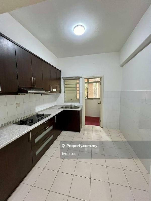 Kondominium untuk Disewa di Seri Maya Condominium oleh Ivan Lee - Kitchen - iProperty.com.my