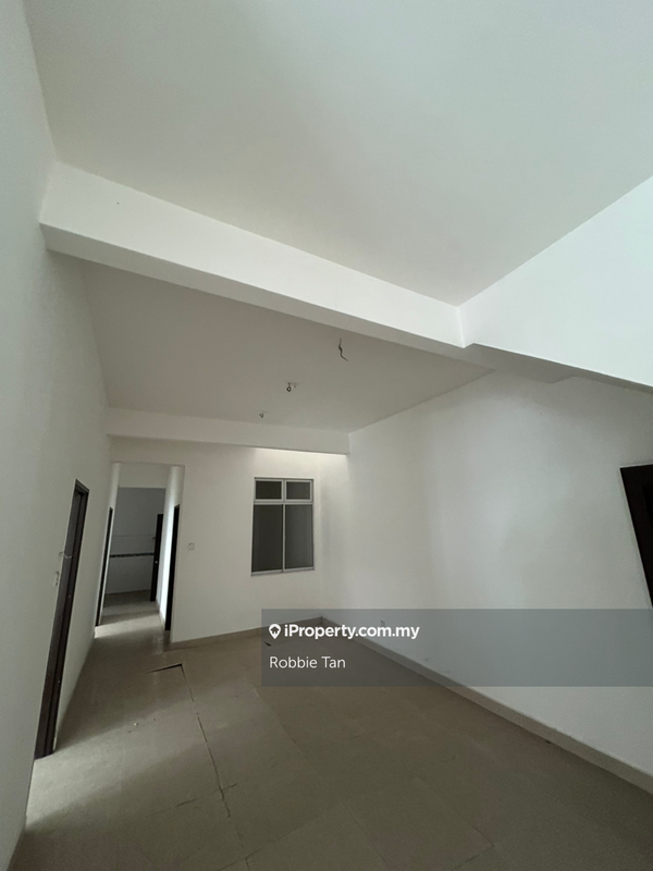 Shop / Office for Rent in Taman Mutiara Mas, Skudai by Robbie Tan - iProperty.com.my