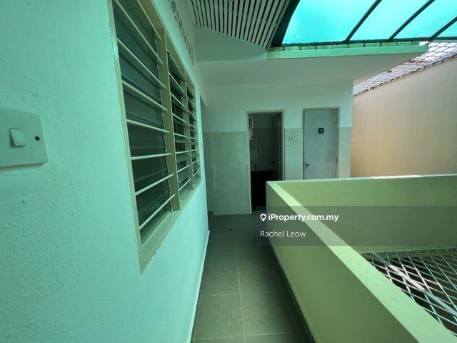 Pejabat untuk Dijual di Seksyen 5, Petaling Jaya oleh Rachel Leow - iProperty.com.my