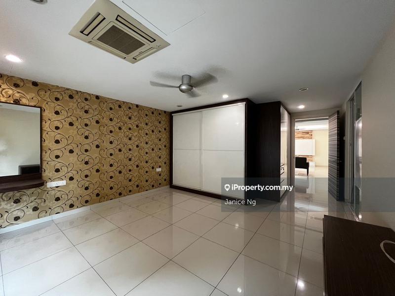 Bungalow House for Sale in Sierramas, Sungai Buloh by Janice Ng - iProperty.com.my