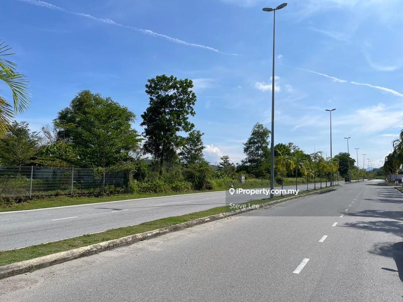 For Sale - Dengkil, Kota Warisan