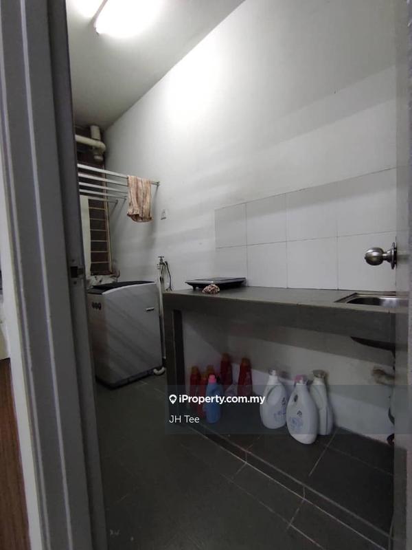 Condominium for Sale in Casa Residenza by JH Tee - iProperty.com.my