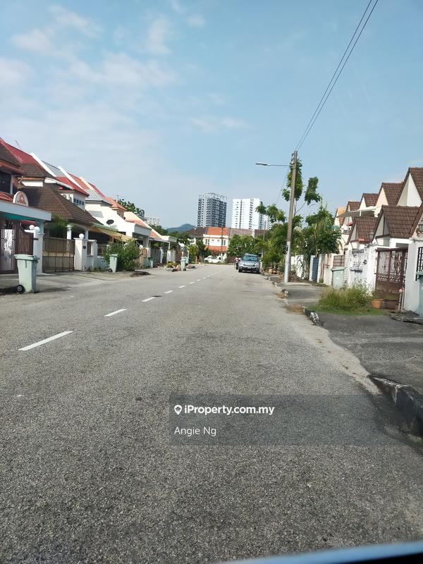 2-storey Terraced House untuk Dijual di Bayan Baru, Bayan Lepas oleh Angie Ng - iProperty.com.my