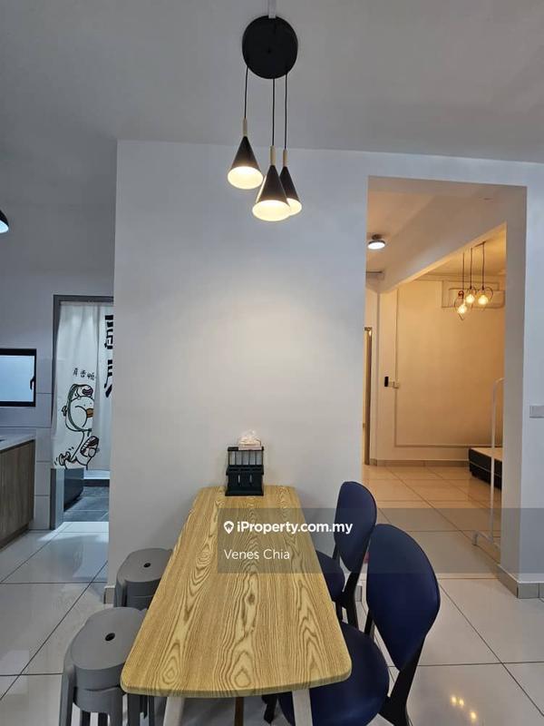 For Rent - Traders Park