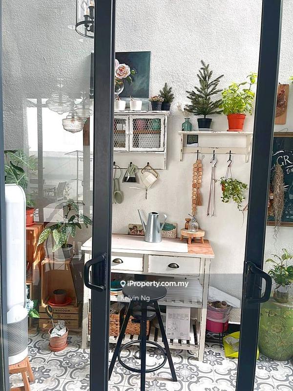 Rumah Berangkai 3.5 Tingkat untuk Dijual di Empire Residence, Damansara Perdana oleh Kelvin Ng - iProperty.com.my