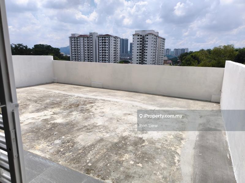 Condominium for Sale in The Sanderson by Ron Liew - Roof - iProperty.com.my