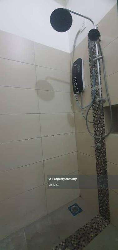 Rumah Teres 2-Tingkat untuk Dijual di Acacia Park, Bandar Tasik Puteri, Rawang oleh Vicky G. - iProperty.com.my