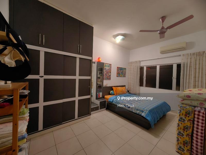 Townhouse for Sale in Taman Lagenda Mas, Cheras by Meis Chua - iProperty.com.my