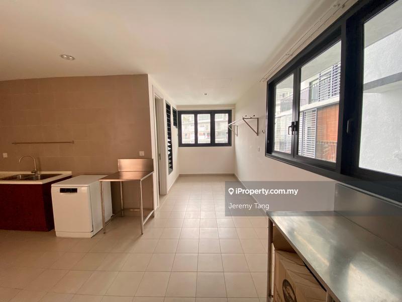 Residensi Servis untuk Dijual di The Greens oleh Jeremy Tang - iProperty.com.my