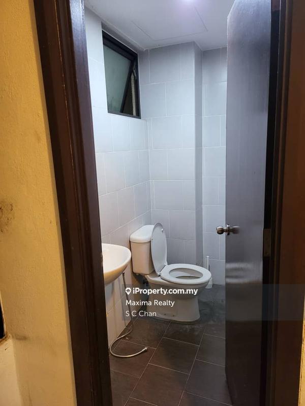 Service Residence for Sale in Saville Residence by S C Chan - iProperty.com.my