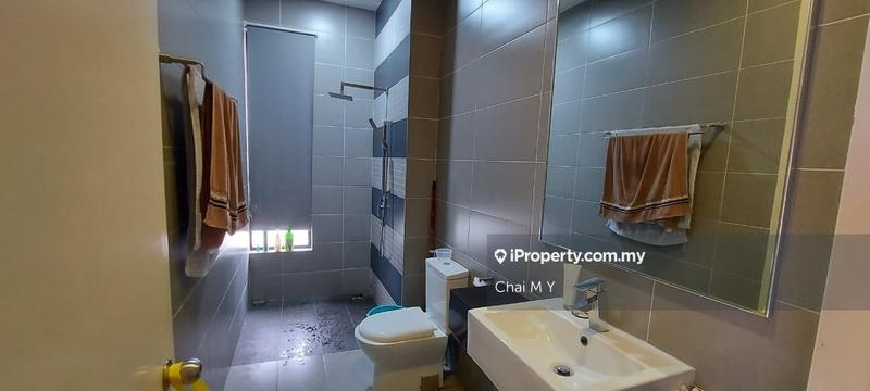 Townhouse for Sale in Taman Equine, Seri Kembangan by Chai M Y - iProperty.com.my