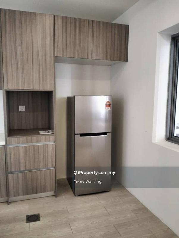 Condominium for Sale in Lakefront Residence by Yeow Wai Ling - iProperty.com.my