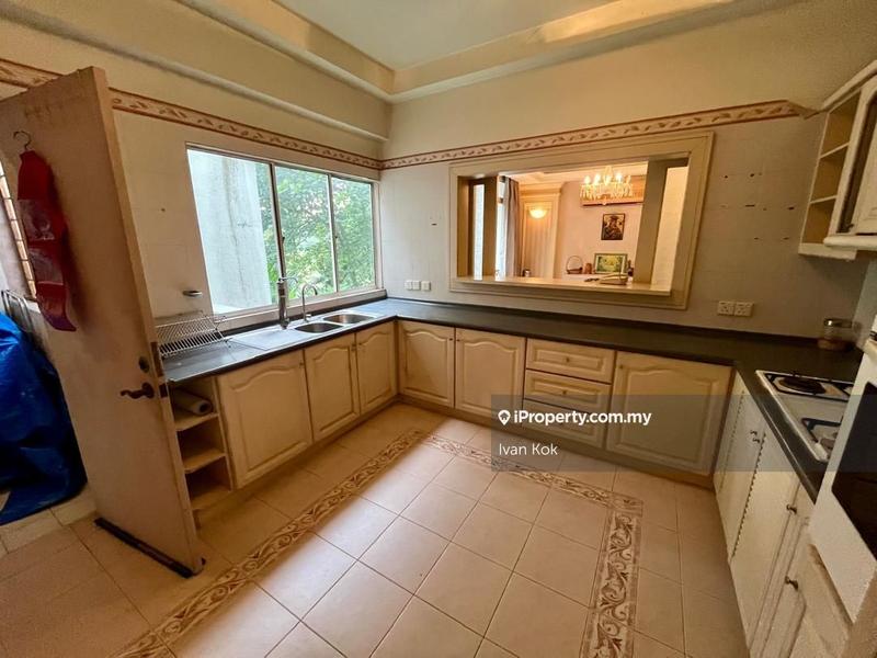 Condominium for Sale in Bungaraya Condominium by Ivan Kok - iProperty.com.my