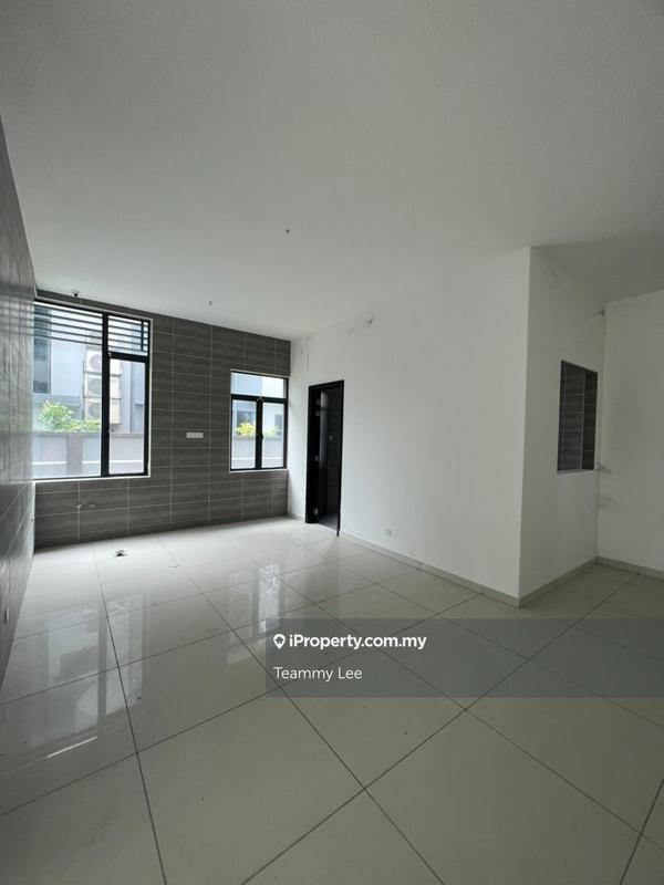 Banglo untuk Dijual di Sungai Long, Bandar Sungai Long oleh Teammy Lee - iProperty.com.my