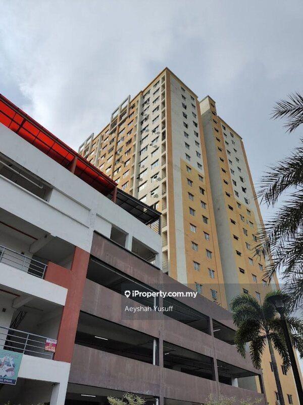 Apartment for Sale in Palm Garden Apartment by Aeyshah Yusuff - iProperty.com.my
