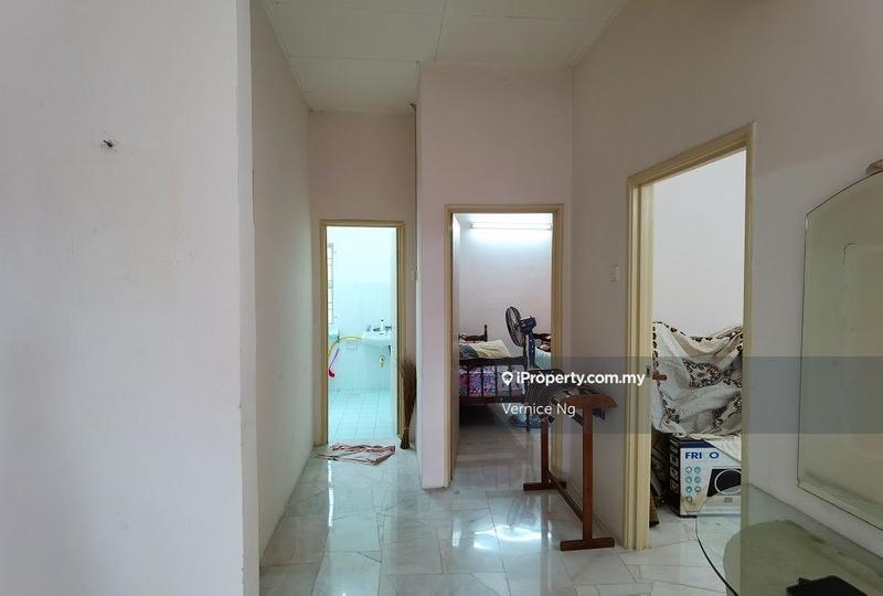 Banglo untuk Dijual di Pantai Sepang Putra, Sepang oleh Vernice Ng - iProperty.com.my