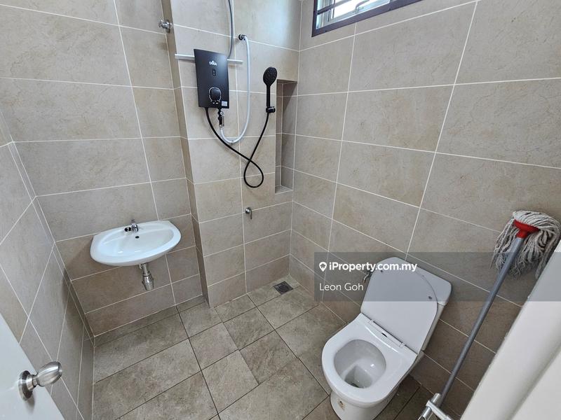 Terraced House for Sale in qi6mk, Telok Panglima Garang by Leon Goh - iProperty.com.my