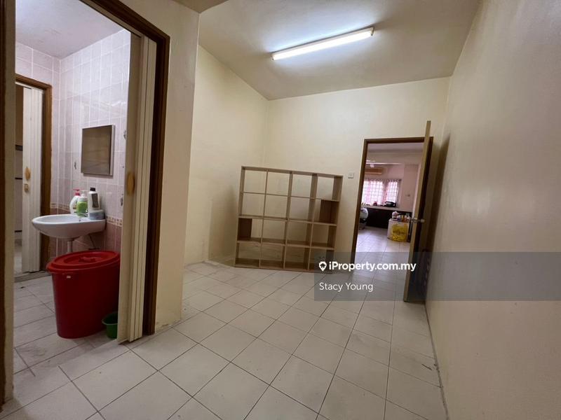 2.5-storey Terraced House for Sale in Taman Minang Ria, Cheras by Stacy Young - iProperty.com.my