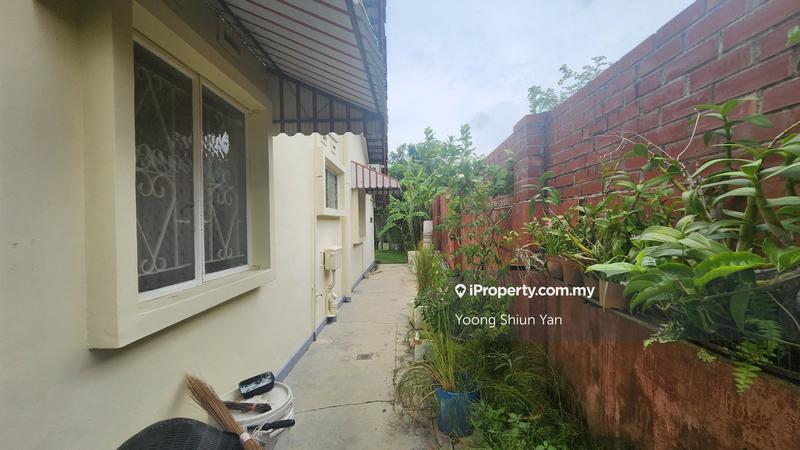 Bungalow House for Sale in Klebang, Melaka by Yoong Shiun Yan - iProperty.com.my