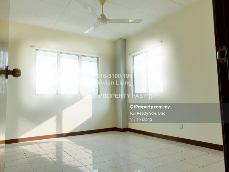 Kondominium untuk Dijual di Casa Villa Condominium oleh Vivian Liong - iProperty.com.my