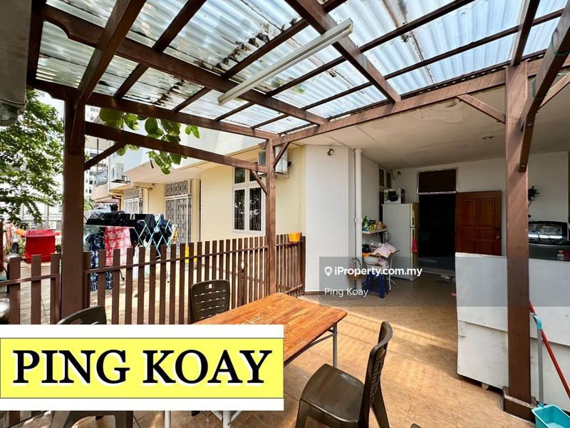 Rumah Berkembar untuk Dijual di 2 STY SEMI-D | RENOVATED | near GURNEY PARAGON, Pulau Tikus oleh Ping Koay - iProperty.com.my