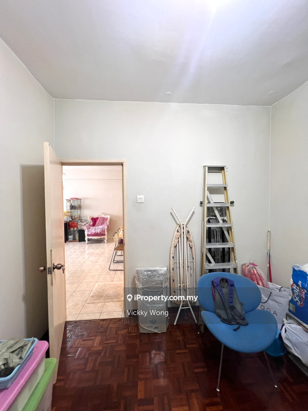Pangsapuri untuk Dijual di Pandan Court oleh Vickky Wong - iProperty.com.my