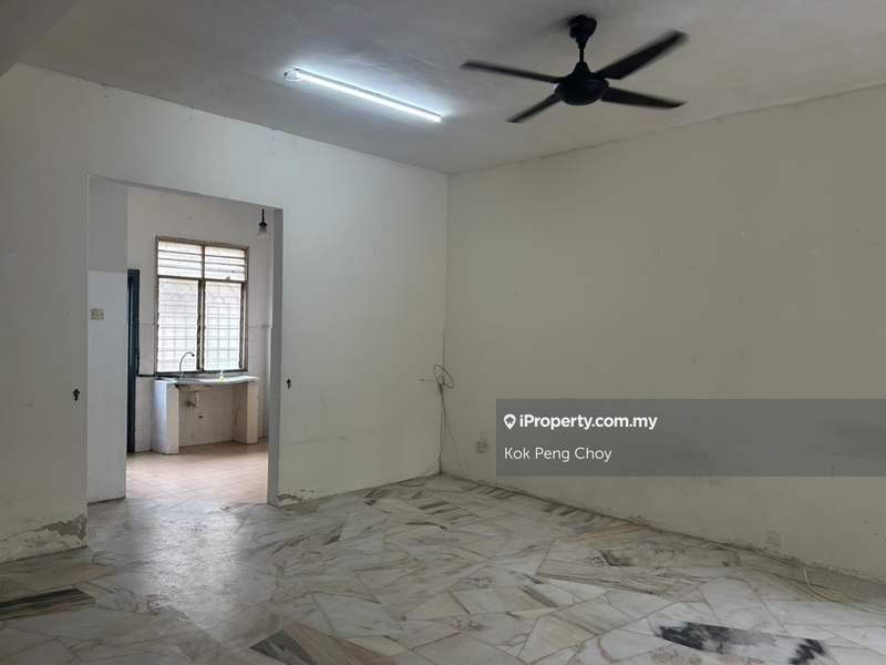 Rumah Teres 2-Tingkat untuk Dijual di Lestari Putra, Seri Kembangan oleh Kok Peng Choy - iProperty.com.my