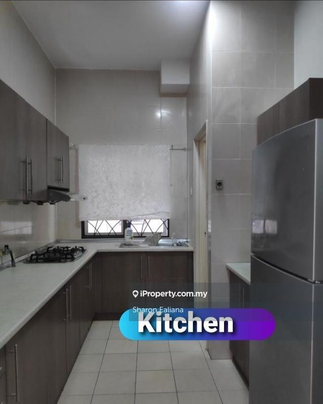 Residensi Servis untuk Dijual di Waldorf Tower oleh Sharon Ealiana - iProperty.com.my