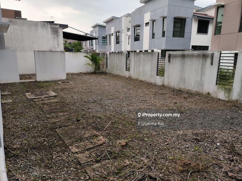 Rumah Berkembar untuk Dijual di 4akpx, Shah Alam oleh P Utahma Raj - iProperty.com.my