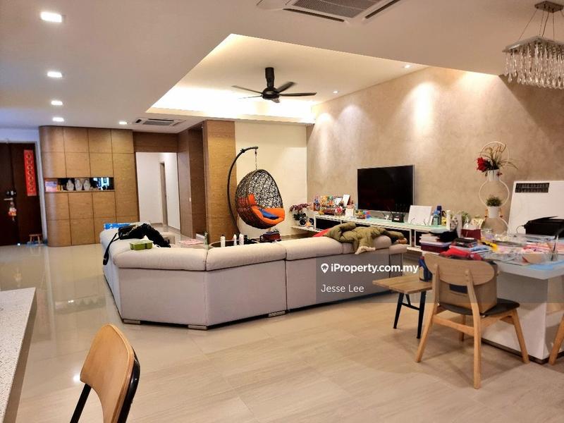 Rumah Berkembar untuk Dijual di Bandar Country Homes, Rawang oleh Jesse Lee - iProperty.com.my