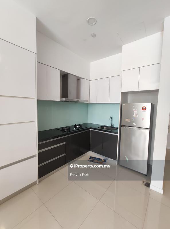 Service Residence for Sale in The Azure Residences by Kelvin Koh - iProperty.com.my