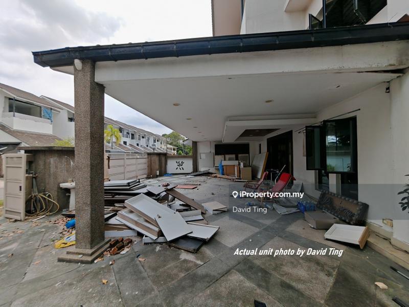 Rumah Berangkai 3 Tingkat untuk Dijual di Lake Fields, Sungai Besi oleh David Ting - iProperty.com.my