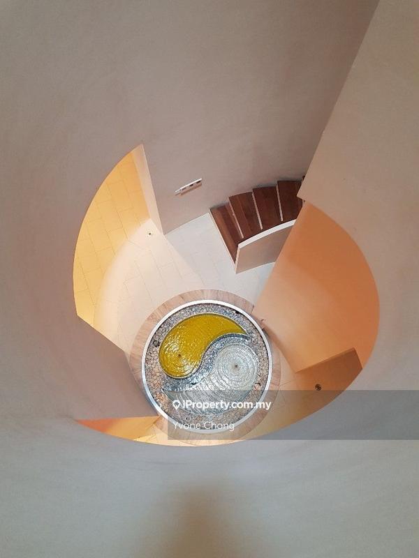 Bungalow House for Sale in Mines Resort City, Seri Kembangan by Yvone Chong - iProperty.com.my
