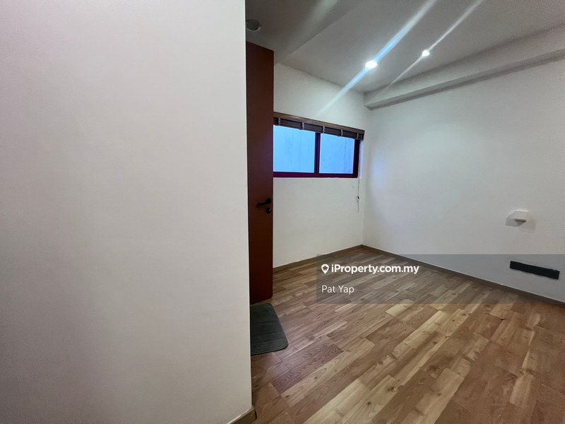 Rumah Berangkai 3 Tingkat untuk Dijual di Bangsar modern house, Bangsar oleh Pat Yap - iProperty.com.my