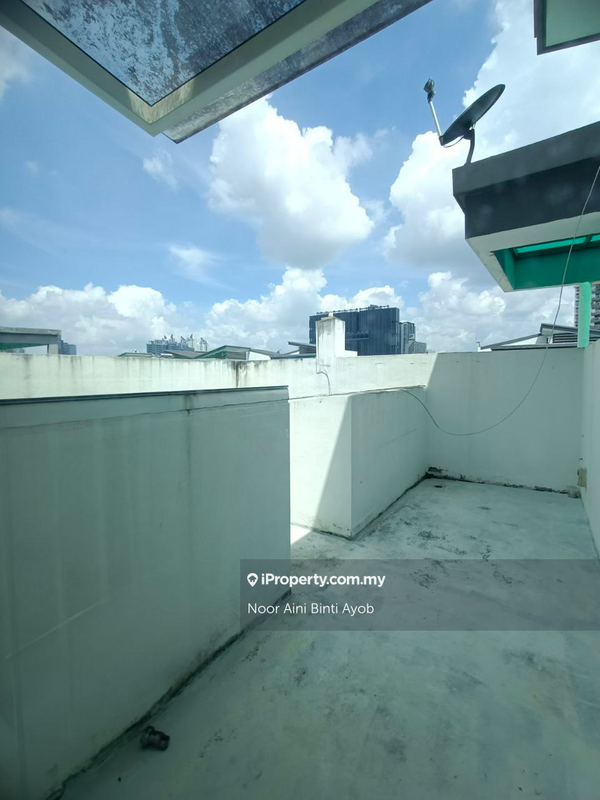 Rumah Berangkai 3.5 Tingkat untuk Dijual di Duta Suria, Ampang oleh Noor Aini Binti Ayob - iProperty.com.my