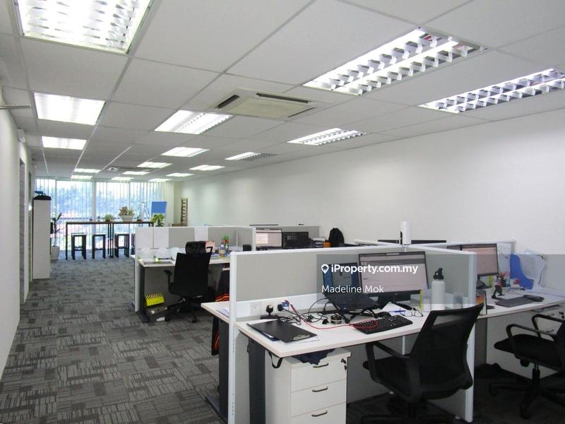 For Sale - Shop-office @ Solaris Dutamas, Publika. Beautiful palace view.