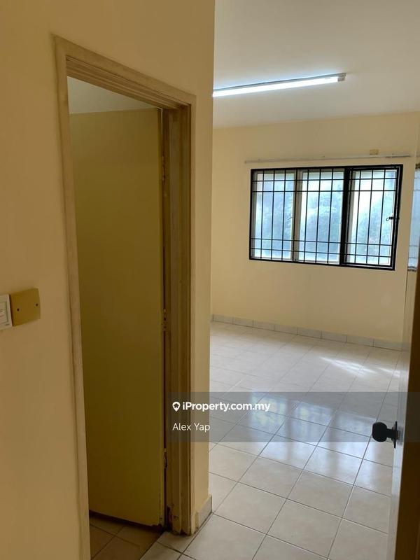 Pangsapuri untuk Dijual di Flora Damansara Apartment oleh Alex Yap - iProperty.com.my