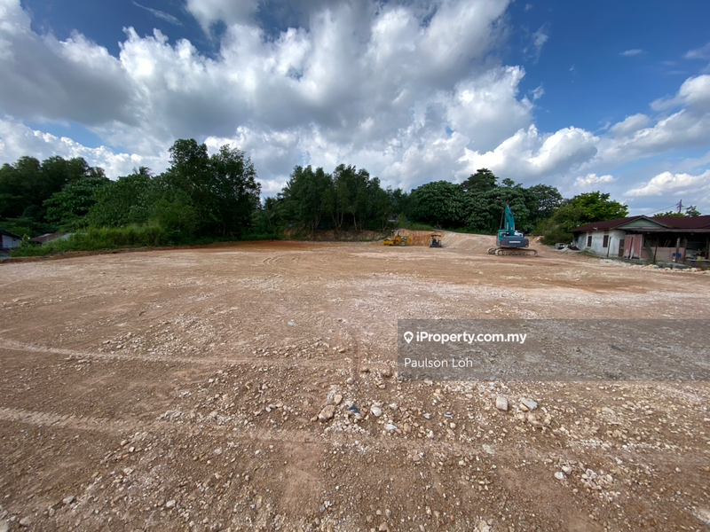 For Rent - 1 acres flat land