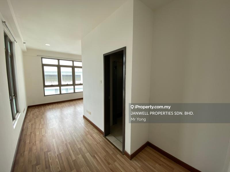 Condominium for Sale in Shaftsbury Residence by Ethan Yong - iProperty.com.my