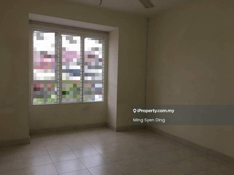 Rumah Berangkai 2 Tingkat untuk Disewa di ez5m1, Setia Alam oleh Steven Ding - Interior - iProperty.com.my