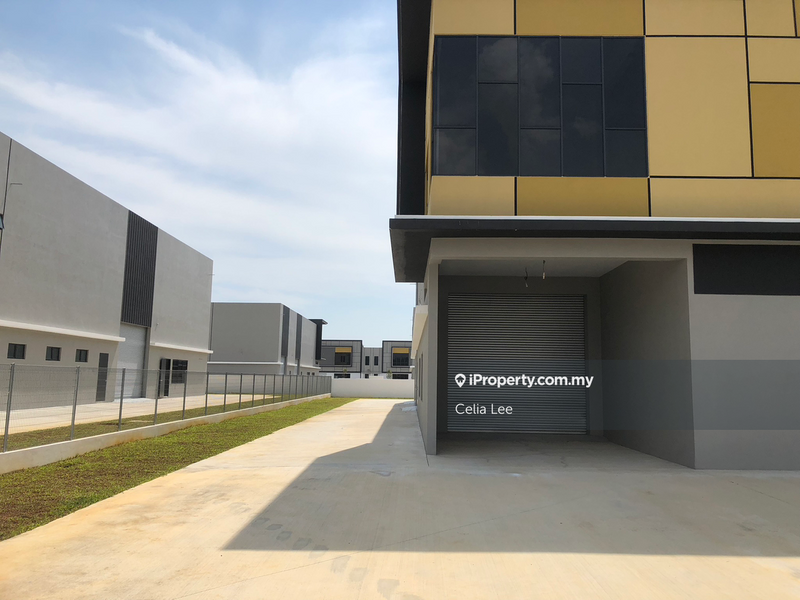 Semi-D Kilang untuk Dijual di 38t9y, Puncak Alam oleh Celia Lee - iProperty.com.my