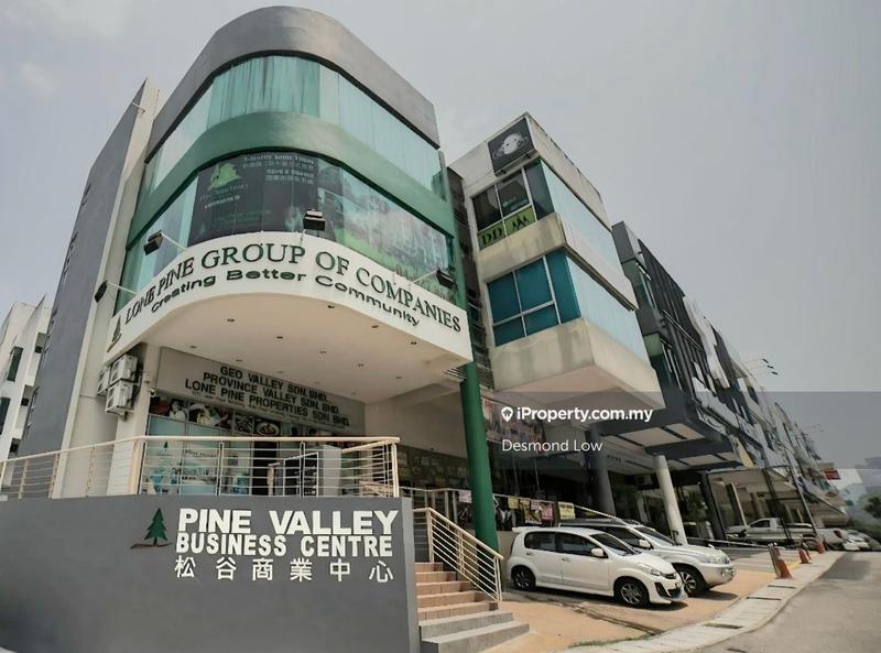 For Rent - 2nd Floor Commercial Office Lot, Pine Valley Business Centre