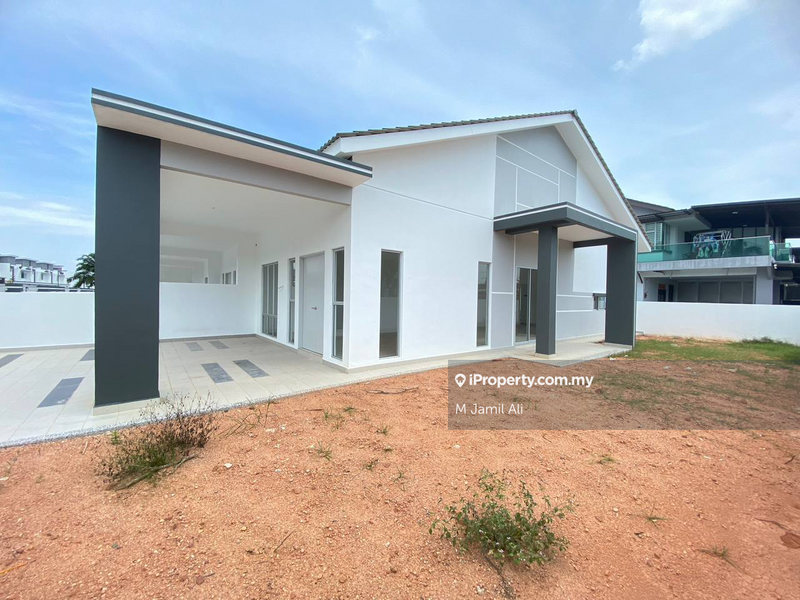 1-storey Terraced House for Sale in Taman Desa Cemerlang, Batu Pahat by M Jamil Ali - iProperty.com.my