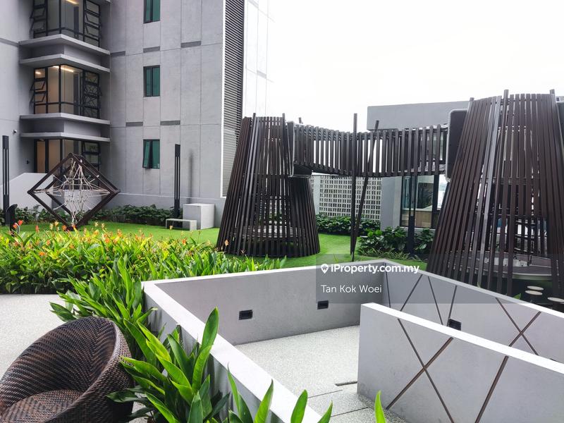 For Sale - Cubic Botanical