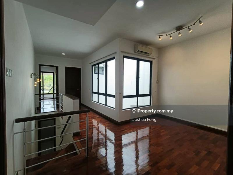 Rumah Teres untuk Dijual di Lake Edge, Puchong oleh Joshua Fong - iProperty.com.my