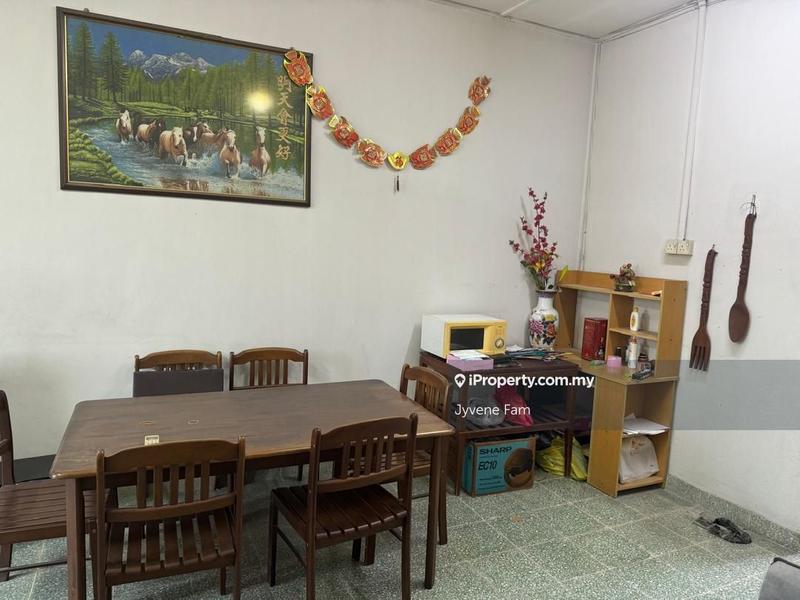 Flat for Sale in United Garden (Taman Lee Yan Lian) by Jyvene Fam - iProperty.com.my