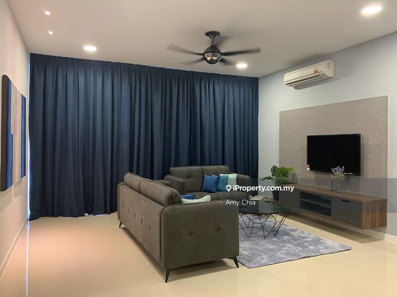 For Sale - Pavilion Hilltop