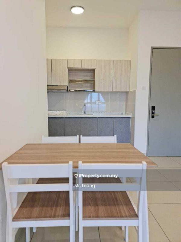 Kediaman Servis untuk Disewa di B11 Parkland Residence oleh Mr. Leong - Dining Room - iProperty.com.my