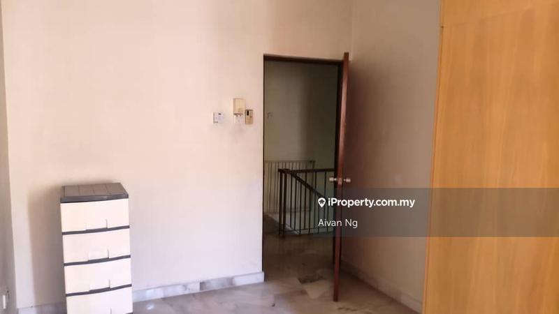 Rumah Teres 2-Tingkat untuk Dijual di Sungai Long, Bandar Sungai Long oleh Aivan Ng - iProperty.com.my